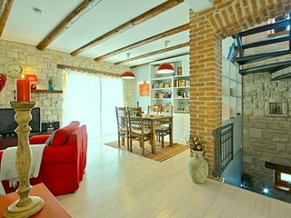 Villa Kastelir Caratteristiche 19