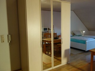 Portugieser-Schrank-Wohnraum