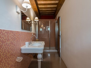 Villa Cagli Características 36