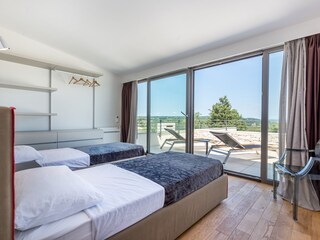 Bedroom with terrace