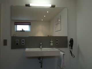 Badezimmer 2