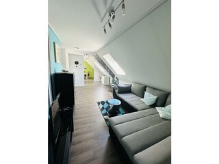 Blick vom Wohnbereich in Essbereich