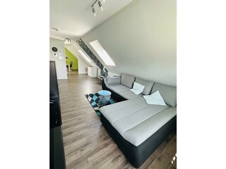 Wohnbereich, Blick in Essbereich