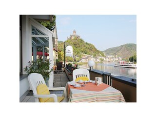 Moselpromenade, Terrasse