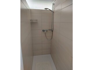 Dusche Bad Erdgeschoss