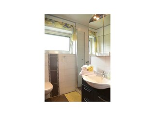 Bad mit begehbarer  Dusche