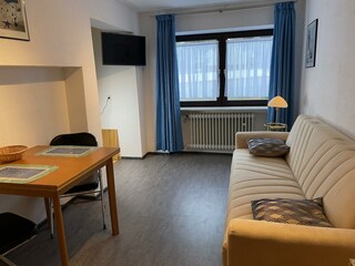 Wohnraum und Eßplatz