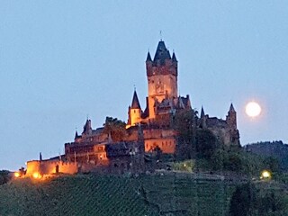 Terrassenblick auf die Burg