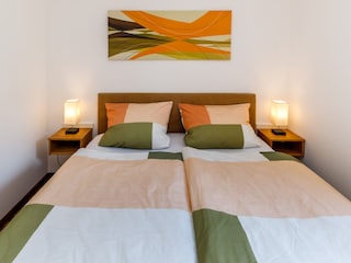Schlafzimmer im EG - mit Hotel-Boxspringbetten