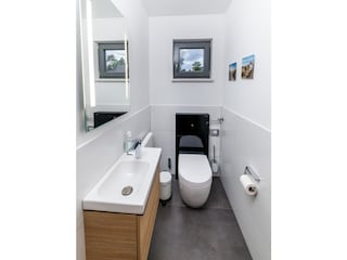 Toilette im EG