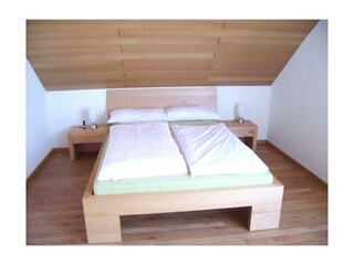Schlafzimmer2