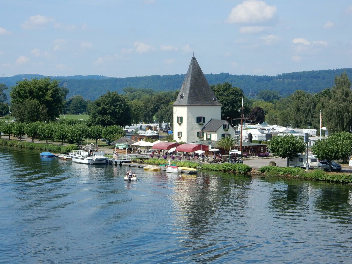 Fährtum mit Hafen