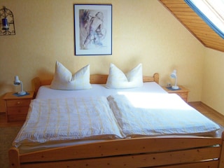 Schlafzimmer Fewo