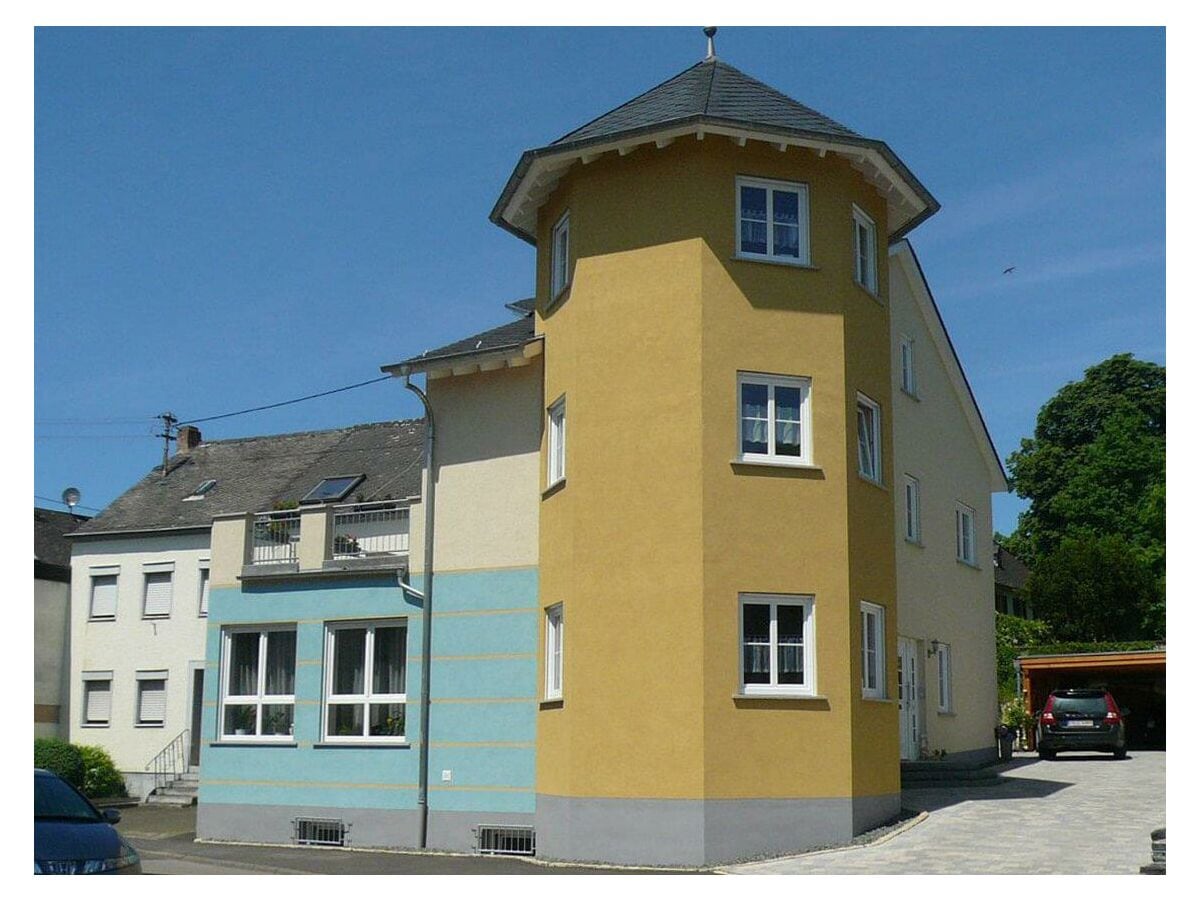 Ferienwohnung Mathener Burg - Hausansicht