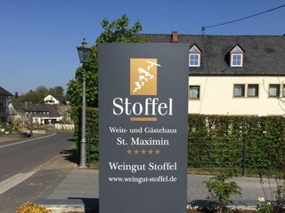 Weingut Stoffel und Gästehaus St. Maximin