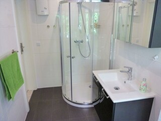 Römerhäuschen Dusche