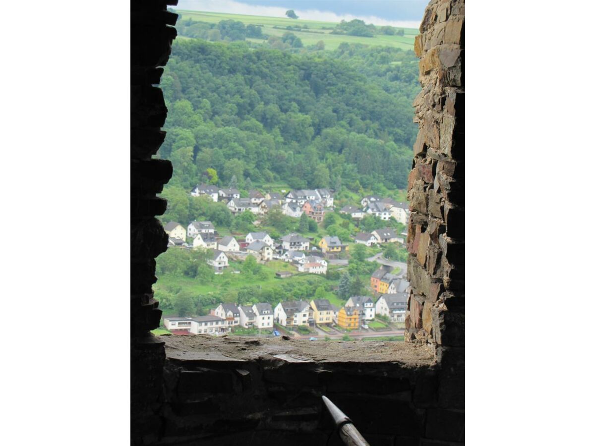 Blick auf Kattenes von Burg Thurant aus