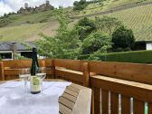 Balkon mit Blick in die Weinberge