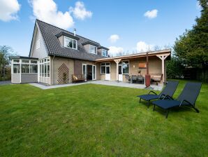 Maison de vacances Villa neuve indépendante dans un parc de vacances - Veere - image1