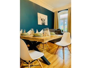 Essbereich im Wohnzimmer