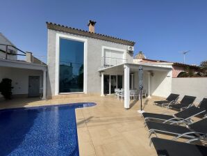 Ferienhaus mit Pool Paradies 32 - Empuriabrava - image1