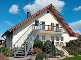 Südansicht Aufgang Balkon