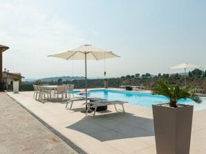 Einladende Villa in Pescara mit privatem Pool - Caparrone - image1