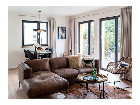 Ferienwohnung Hagebutte, Domizil am Ostseewald