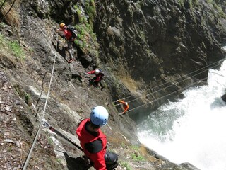 Abenteuer Klettersteig; In der mystischen Möllschl