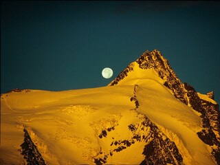 Glockner bei Vollmond (c)HT-NPR, G. Mussnig