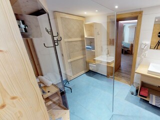 Pension-Bergkristall-App-22-12202019_112823