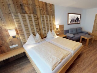 Pension-Bergkristall-App-Grossglockner-12202019_11