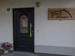 Eingang ins Chalet