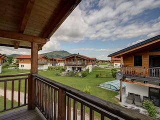 Blick ins Chalet Dorf - Schlafzimmer oben links