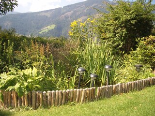 Garten mit Biotop