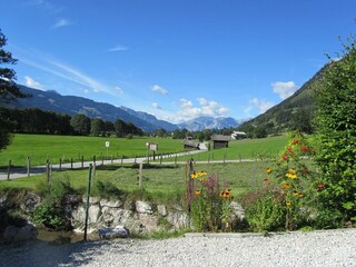 Blick vom Garten auf das Steinerne Meehr