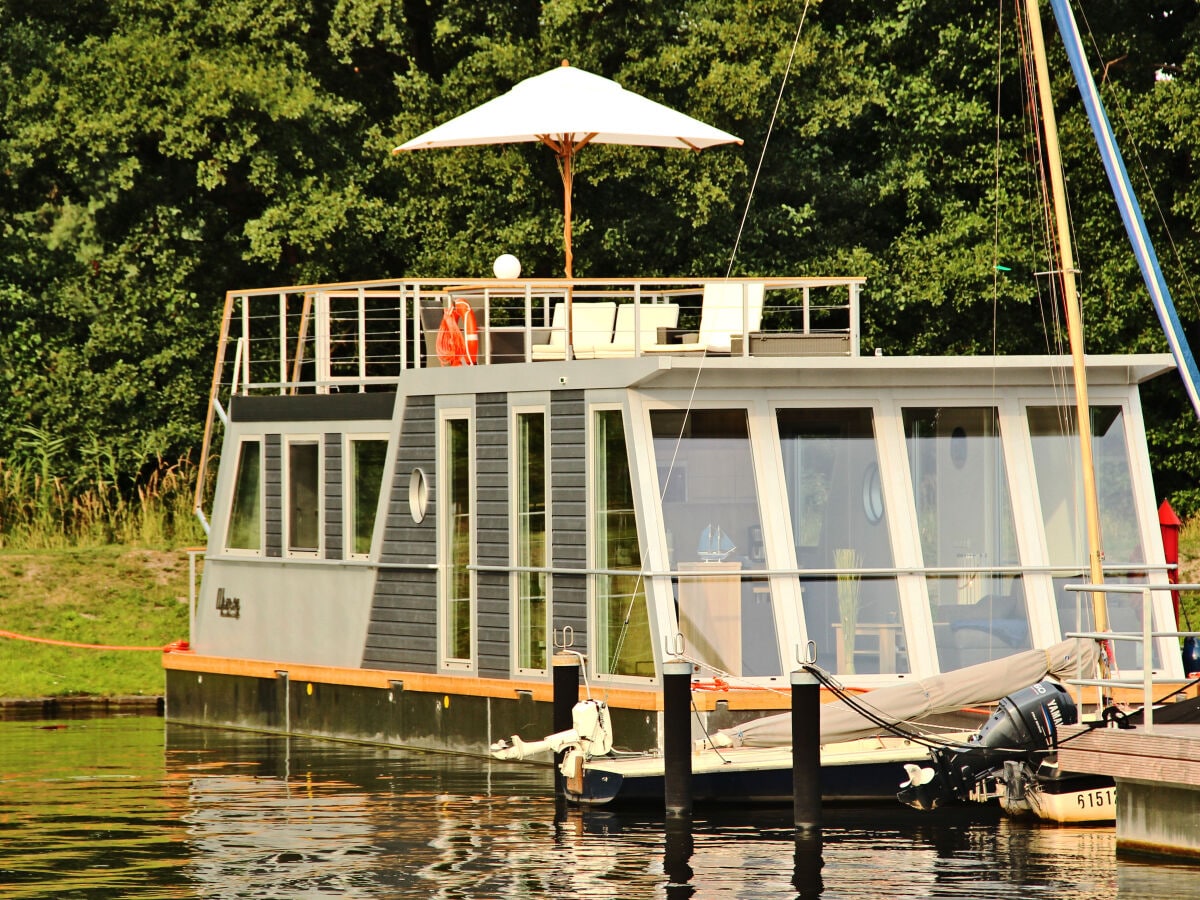 Hausboot Xenia