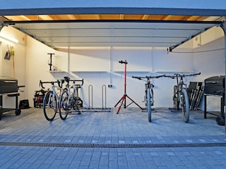 Radgarage Ferienhäuser Brieden