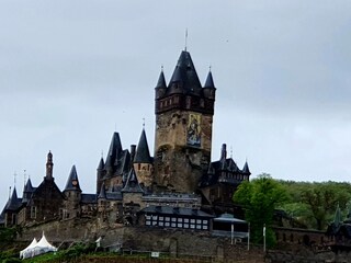 Burg Cochem - Nähe Ferienhaeuser Brieden