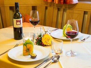 Gemütliche Eckbank für das gemeinsame Essen