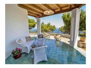 Villa Scarnera Comfortable holiday residence - Marina di Novaglie - image1