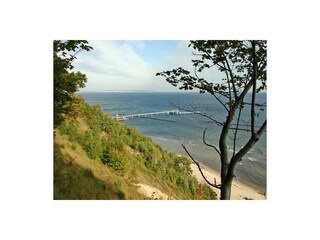 Hochufer-Wanderweg, Blick auf die Seebrücke