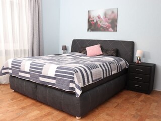Schlafzimmer Untergeschoss