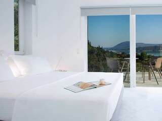 Brand New Villa Euriclea