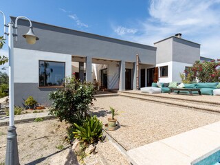Pool & Garden