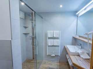 Badezimmer-rötelstein