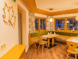 Shooting Landhaus Kirchgasser am 06.12.2023 Rene E