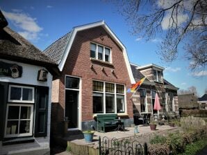 Bel appartement à Giethoorn avec canoë et parking - Giethoorn - image1