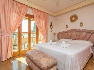 Villa Lloseta Características 40