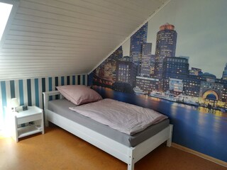 Schlafzimmer Einzelbett Obergeschoss